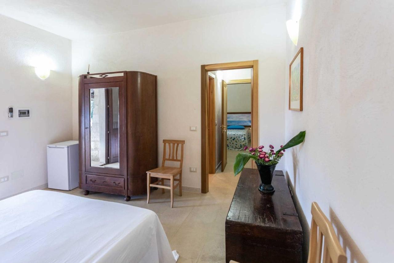 Agriturismo De Lorenzi Villa Casarano Eksteriør bilde